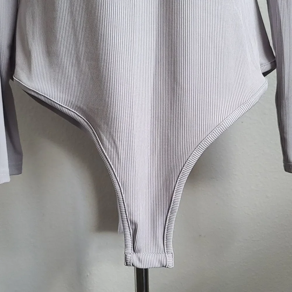 PLUS SIZE SHEIN WOMAN'S BODYSUIT - Picture 3 of 10